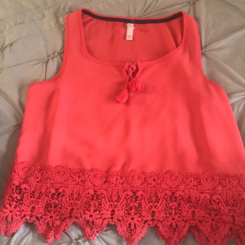 Sleeveless with Crocheted Bottom